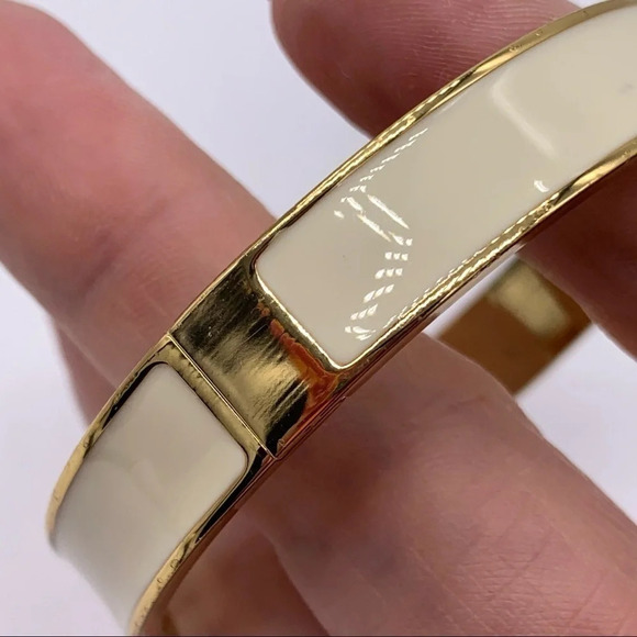 Kate Spade Cream & Gold Hinged Bangle - Picture 4 of 5